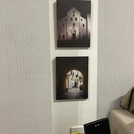 Visconti138 Panzió Bari